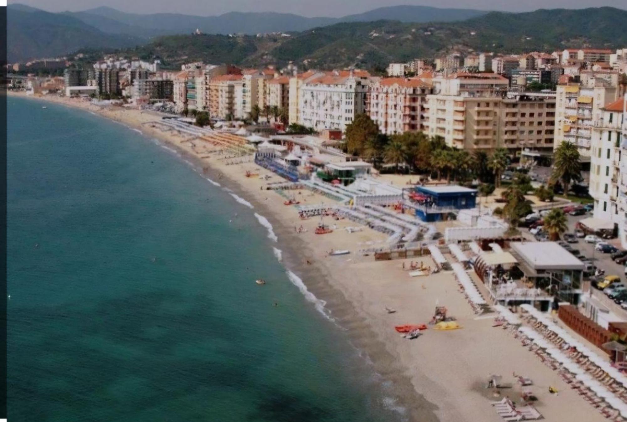 Il Talismano-In Citta -Vicino Al Mare Διαμέρισμα Σαβόνα Εξωτερικό φωτογραφία